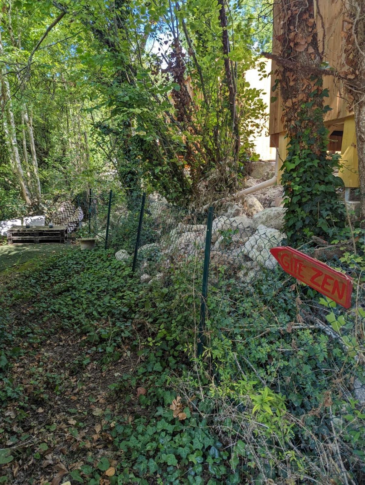 Gite Zen Dans Les Bois Blesignac 외부 사진